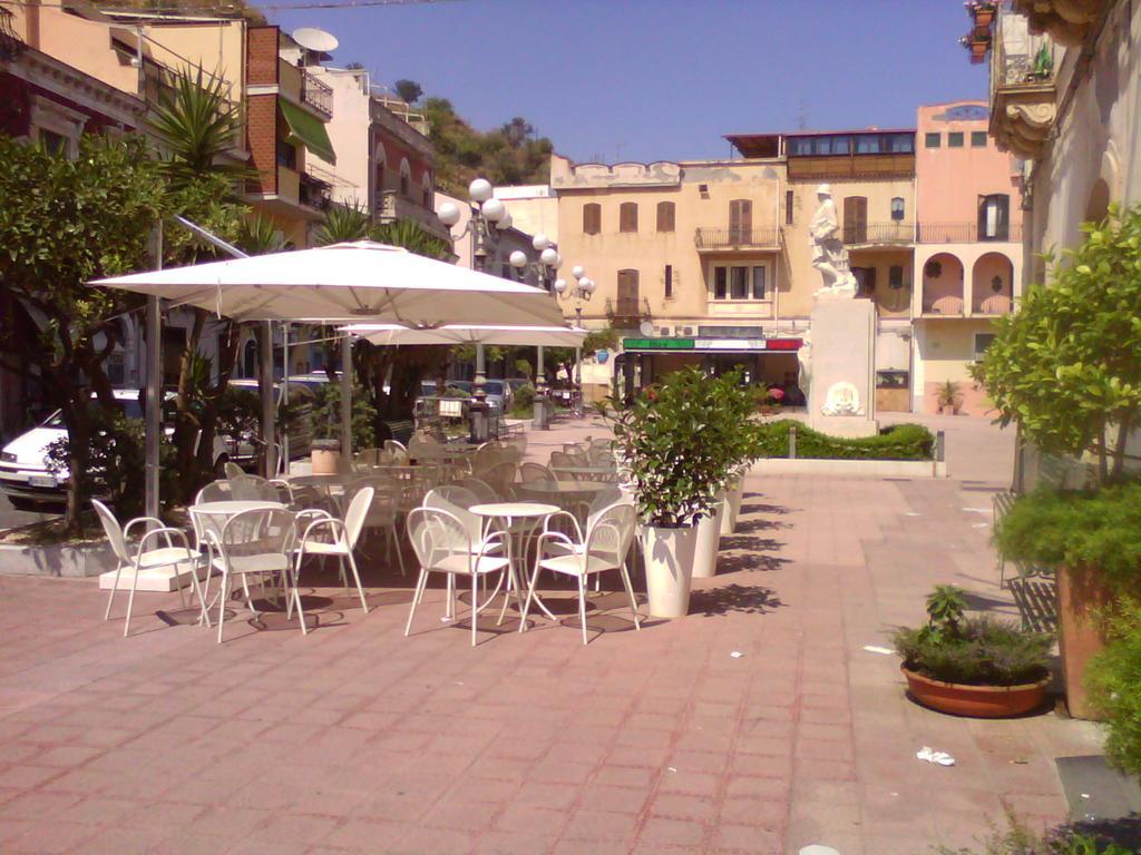 Ferienwohnung Lina House Giardini-Naxos Zimmer foto